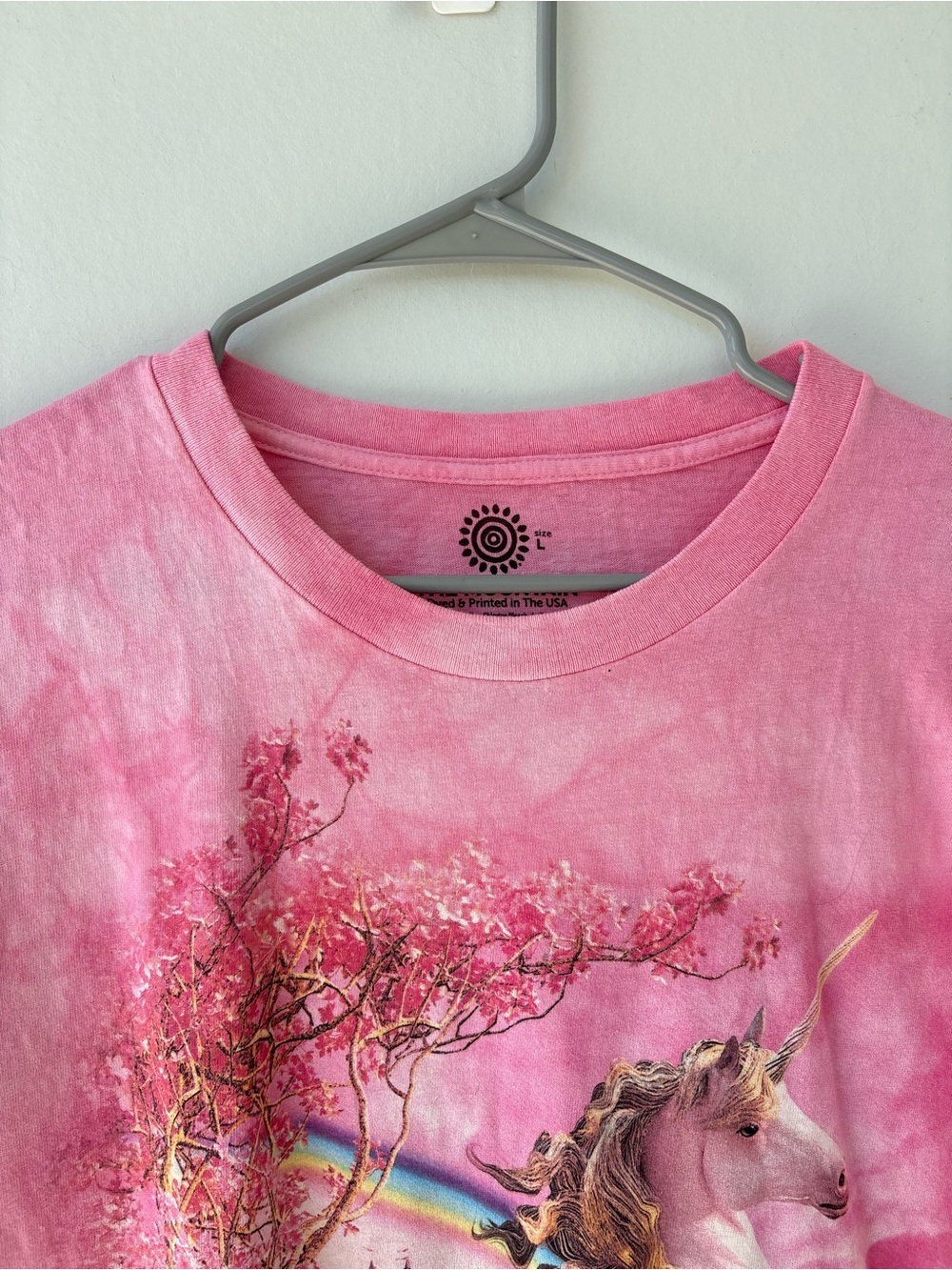 The Mountain Awesome Unicorn Classic Cotton T-Shirt Pink LARGE NWOT - Picture 4 of 4